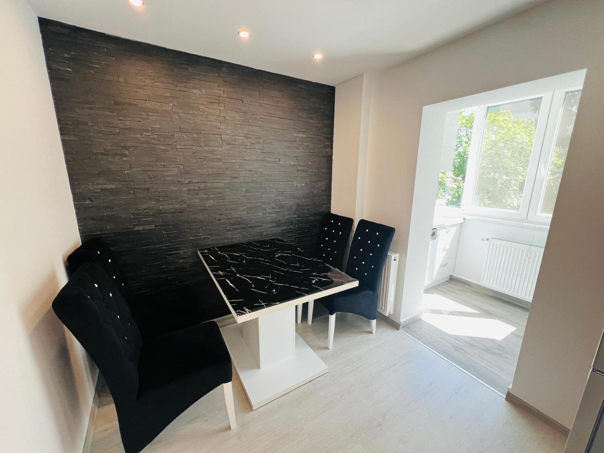 The White Pearl Apartment Oradea Buitenkant foto